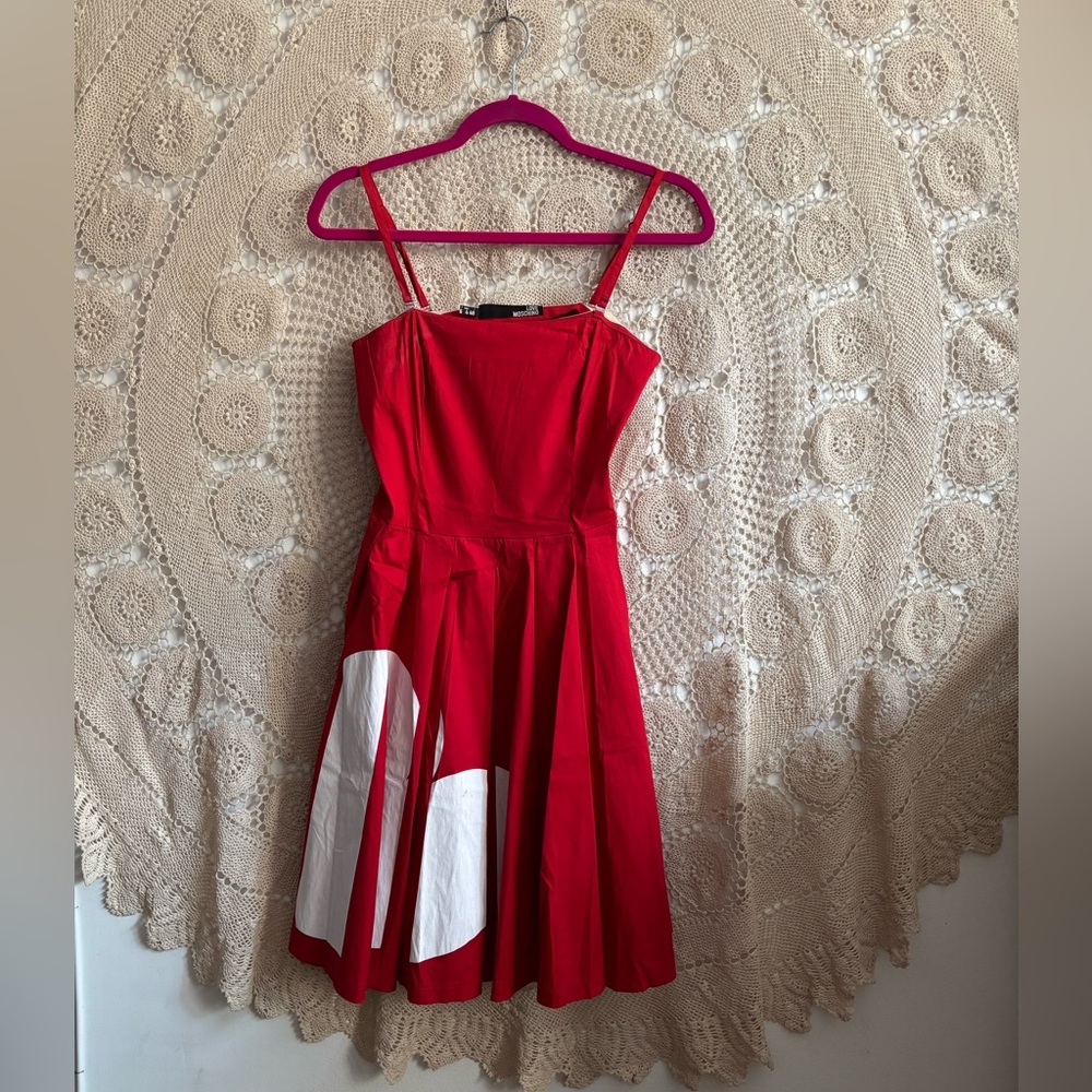 Love Moschino heart dress. Size US 4. So freaking cute.